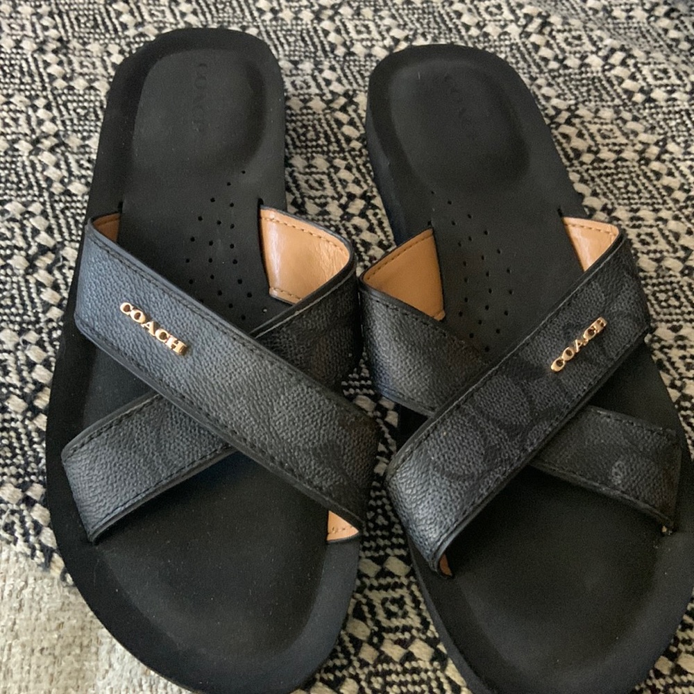Coach Dress flip flops